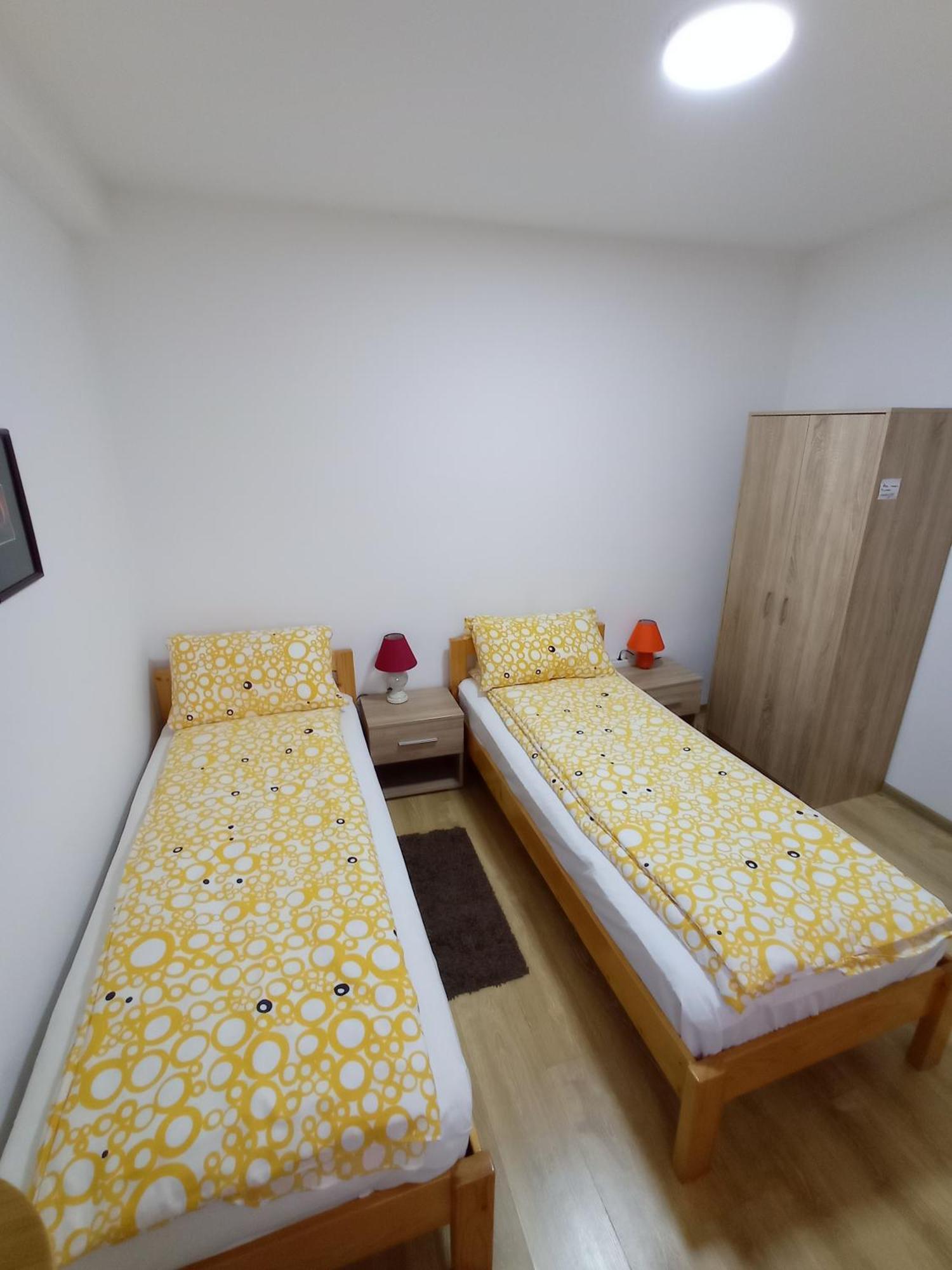 Sobe Ana Apartment ซอมโบร์ ภายนอก รูปภาพ